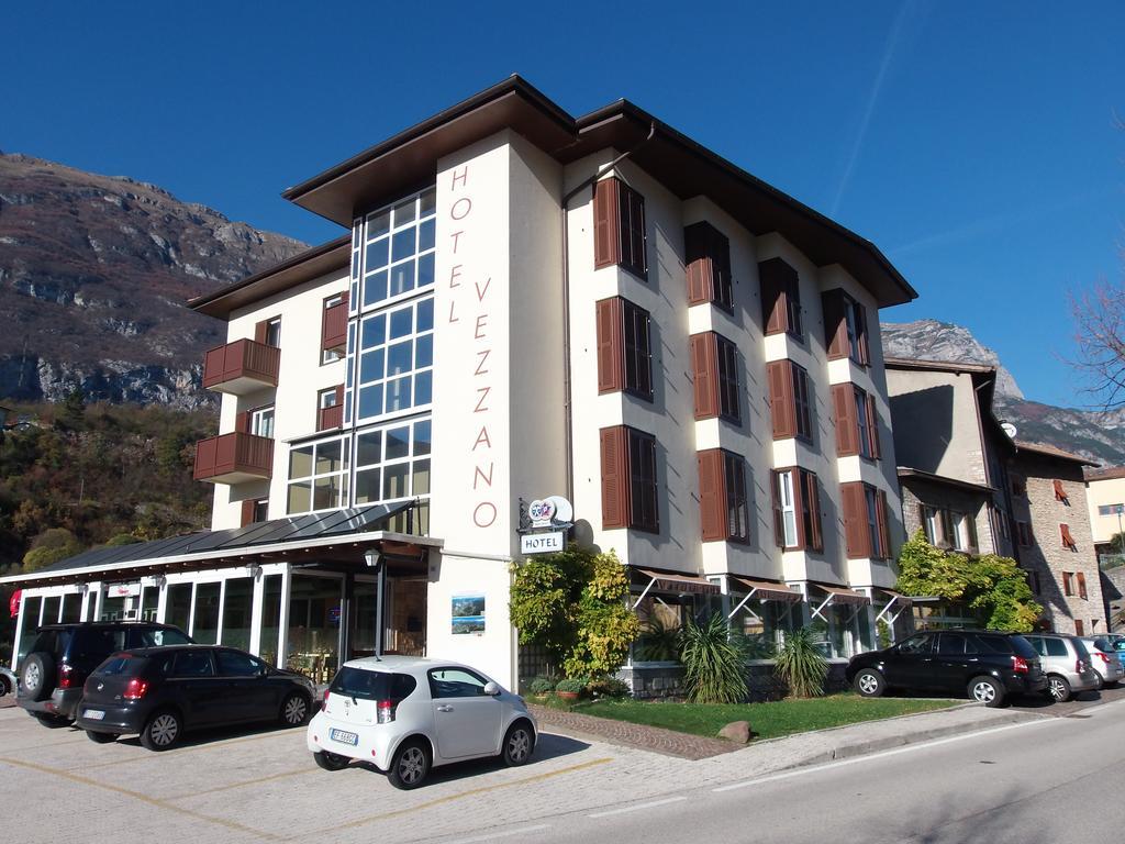 Hotel Vezzano Exterior foto